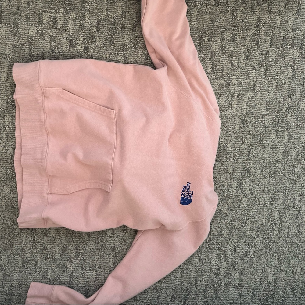 Women’s north face hoodie